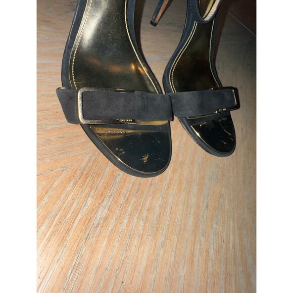 Coach Hampton black leather heels with gold details size 9 - Picture 4 of 11